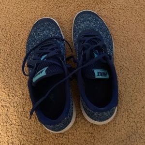 Nike women’s, 8.5, blue